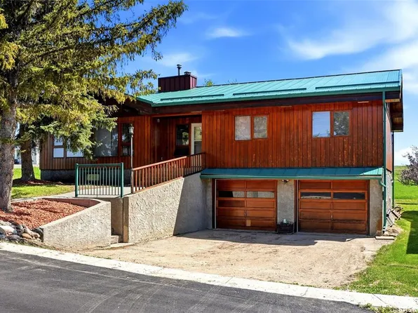 45 Miller CRESCENT E, Lumsden, SK S0G 3C0