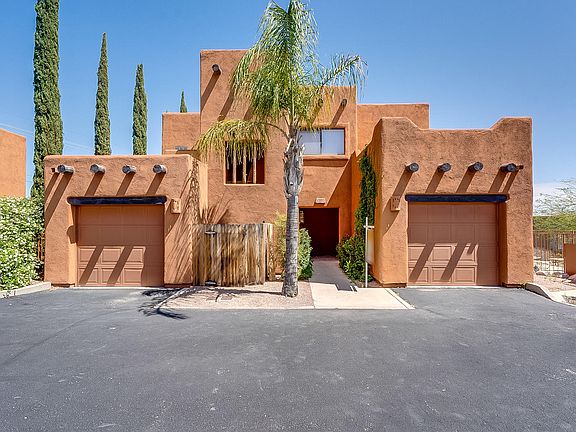 2nd image of 3021 W Trevi Pl