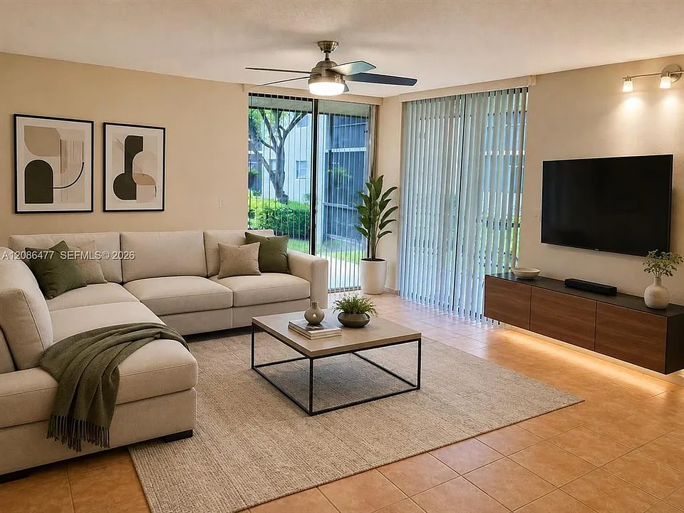 10501 W Broward Blvd #111