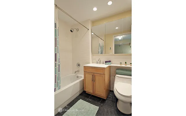 Rented by Douglas Elliman | media 15