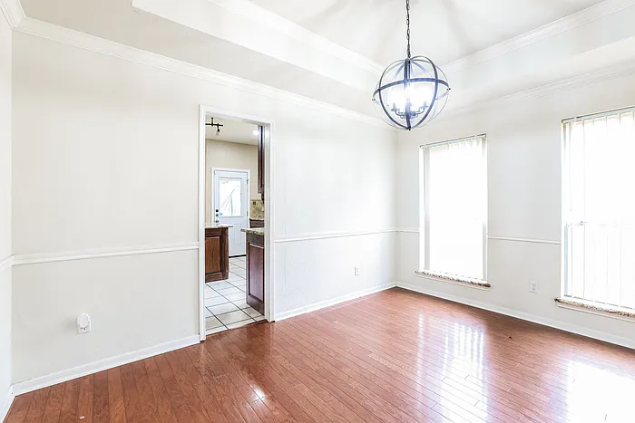 326 Dunford Ct — Photo 3