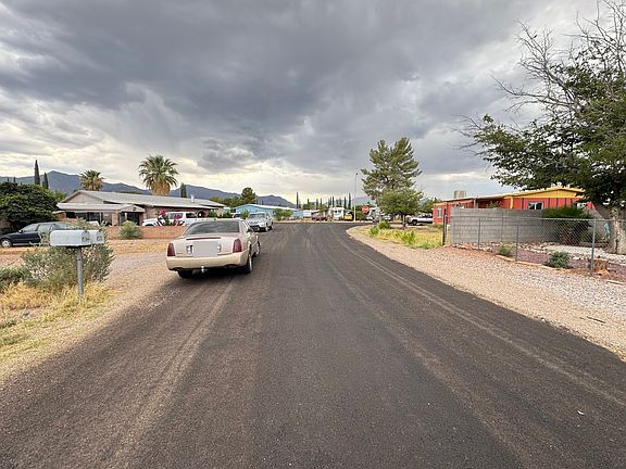4th image of 5022 E Manzanita St