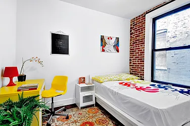 Rented by Nest Seekers International