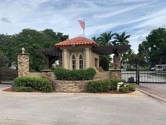 2nd image of 9771 Casa Mar Cir