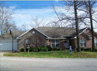 8800 Pageant Dr, Rogers, AR 72756