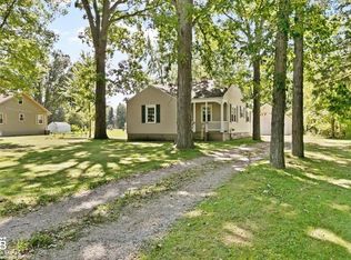 730 New Hampshire Ave, Marysville, MI