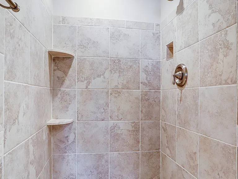 14508 Four Chimney Dr — Photo 31