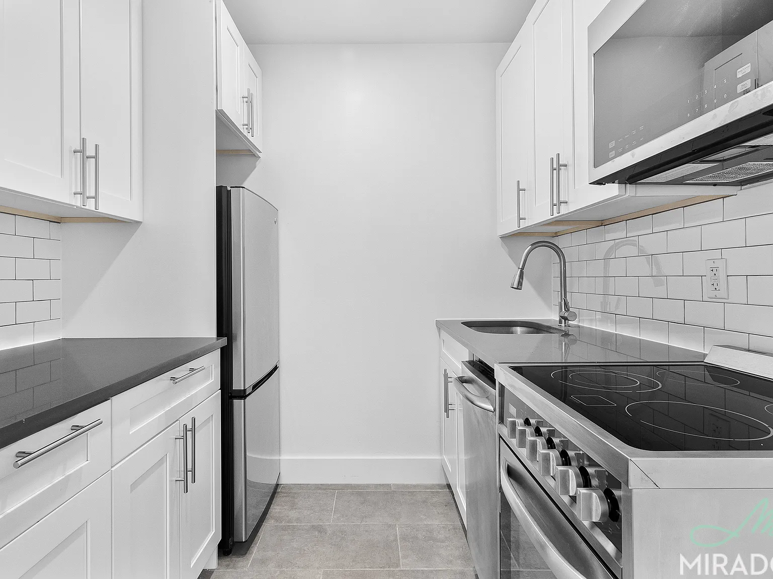 132 East 45th Street — Photo 4