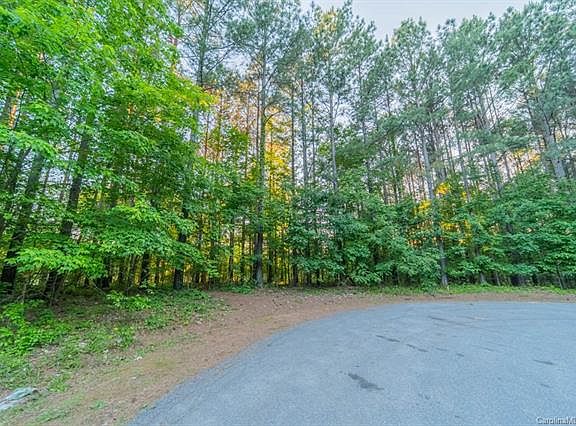 4th image of 38 Tallwood Dr #38