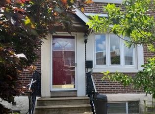 7915 Marsden St, Philadelphia, PA 19136