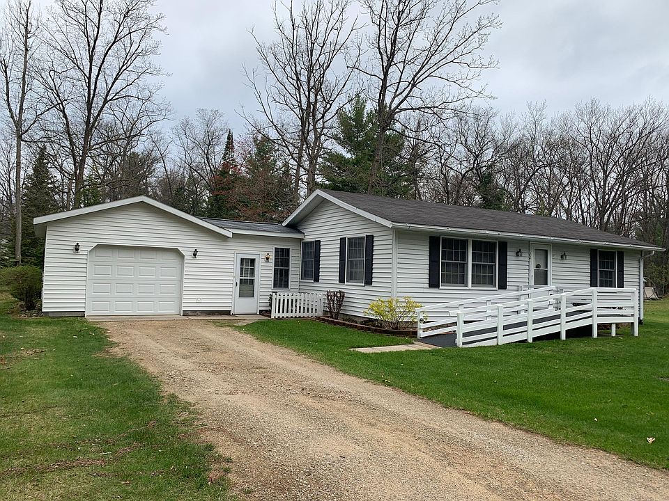 1st image of 221 Chippewa Trl