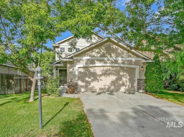 6579 S Warwickshire Ave, Boise, ID 83709