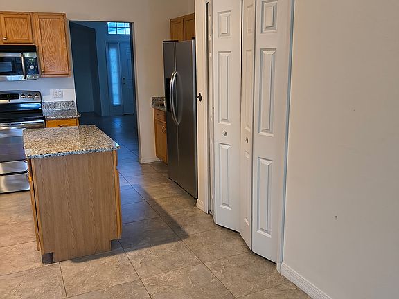 4th image of 2310 Walnut Canyon Dr