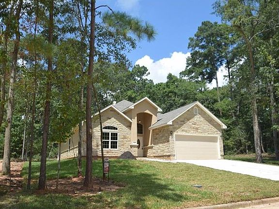 2nd image of 237 Broadmoor Dr