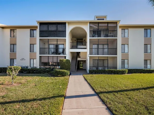 3210 Lake Pine Way E APT F3, Tarpon Springs, FL 34688