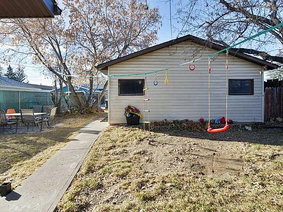 4th image of 7639 E 21st St SE