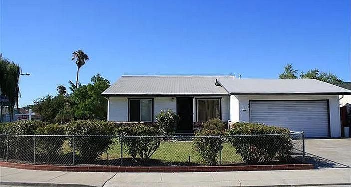 1st image of 1351 Standridge Ct