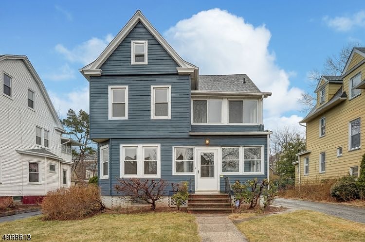 1st image of 44 Fairview Ave
