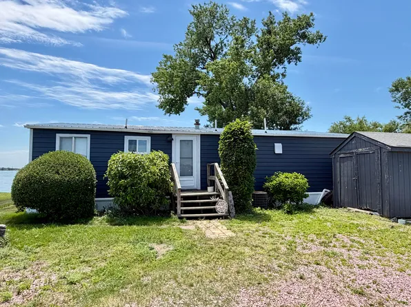 40457 N Shore Rd, Huron, SD 57350
