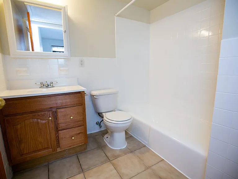 1814 Spruce St #4R — Photo 6