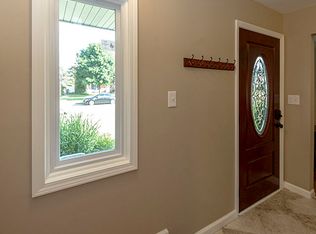 4635 Marlow Dr, Warren, MI 48092