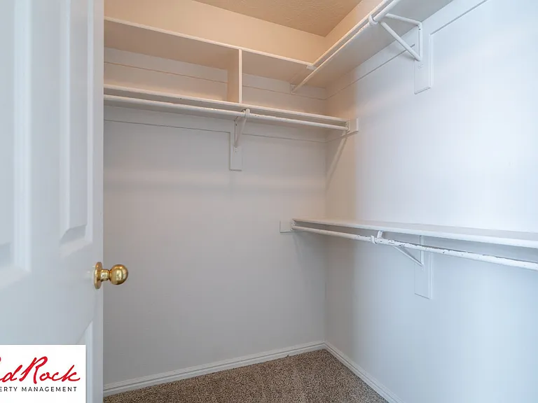 Fourplex - 620 W Evans Ridge — Photo 34