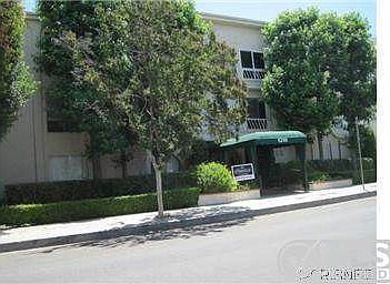 1st image of 5250 Zelzah Ave APT 3A