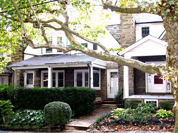 1st image of 54 E Abington Ave