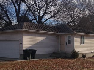 960 N 42nd St, Lincoln, NE 68503