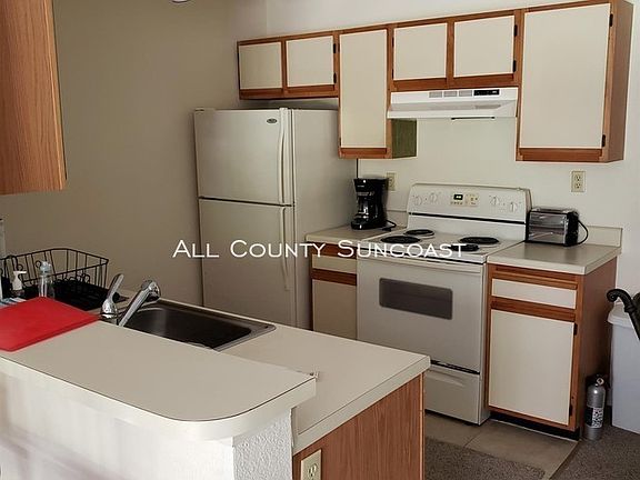 3rd image of 10263 Gandy Blvd N APT 2107