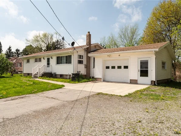 10876 Route 98, Alexander, NY 14005