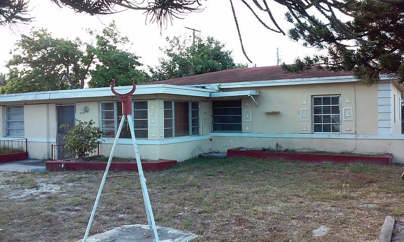 1st image of 2381 NW 132nd St