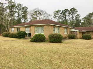 816 Gloria Grove St, Wiggins, MS 39577