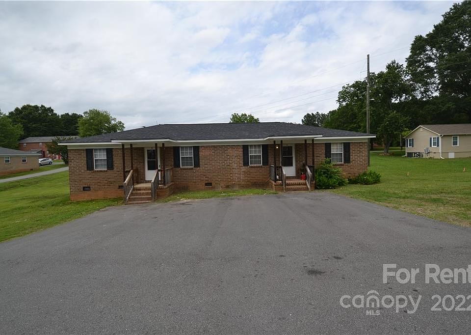 1st image of 305 Benton Dr Unit K
