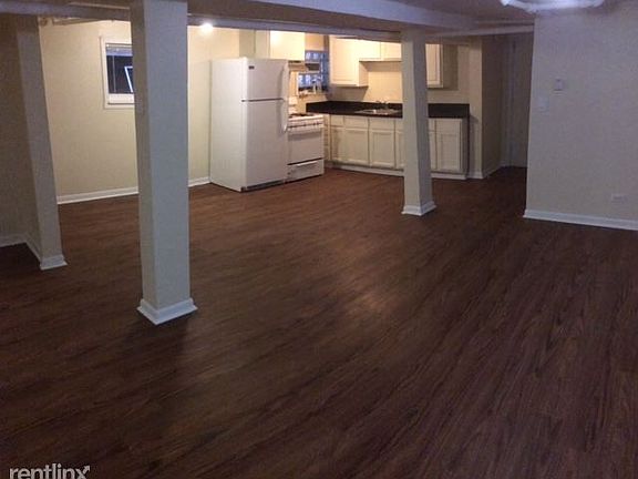 4847 W. Hutchinson #B kitch pan