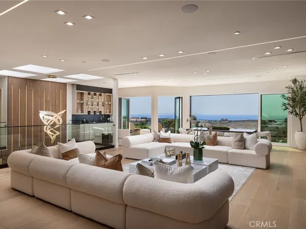 4 Narbonne, Newport Beach, CA 92660