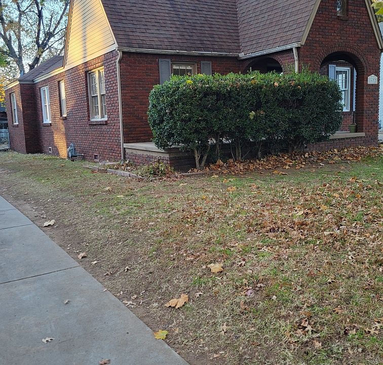 1st image of 1632 S College Ave
