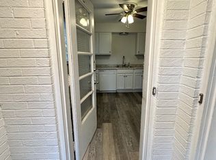 21011 Westway Dr, Rocky River, OH 44116