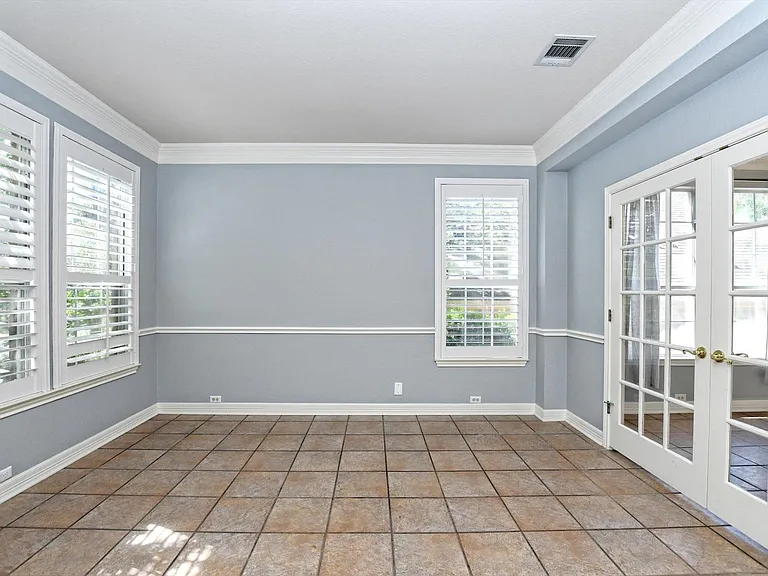 9934 Barbrook Dr — Photo 5