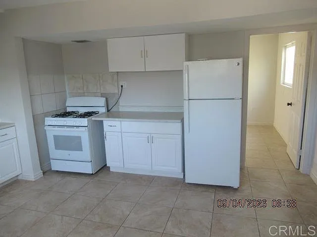 1 bed, 1.0 bath, 600 sqft, $1,750 — Photo 2