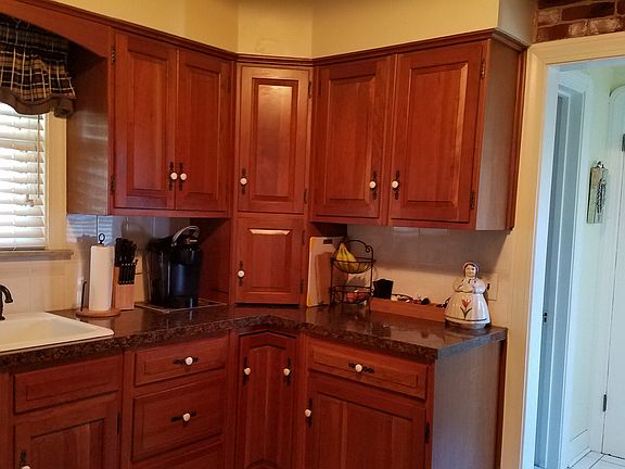 5th image of 540 Glacierview Dr
