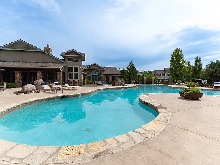 Riverstone Apartments — Photo 25