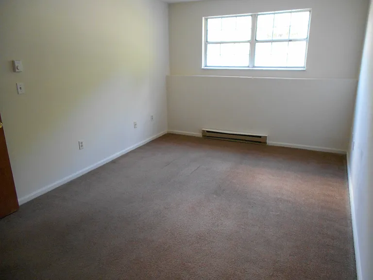 810 E Turner St #4 — Photo 10