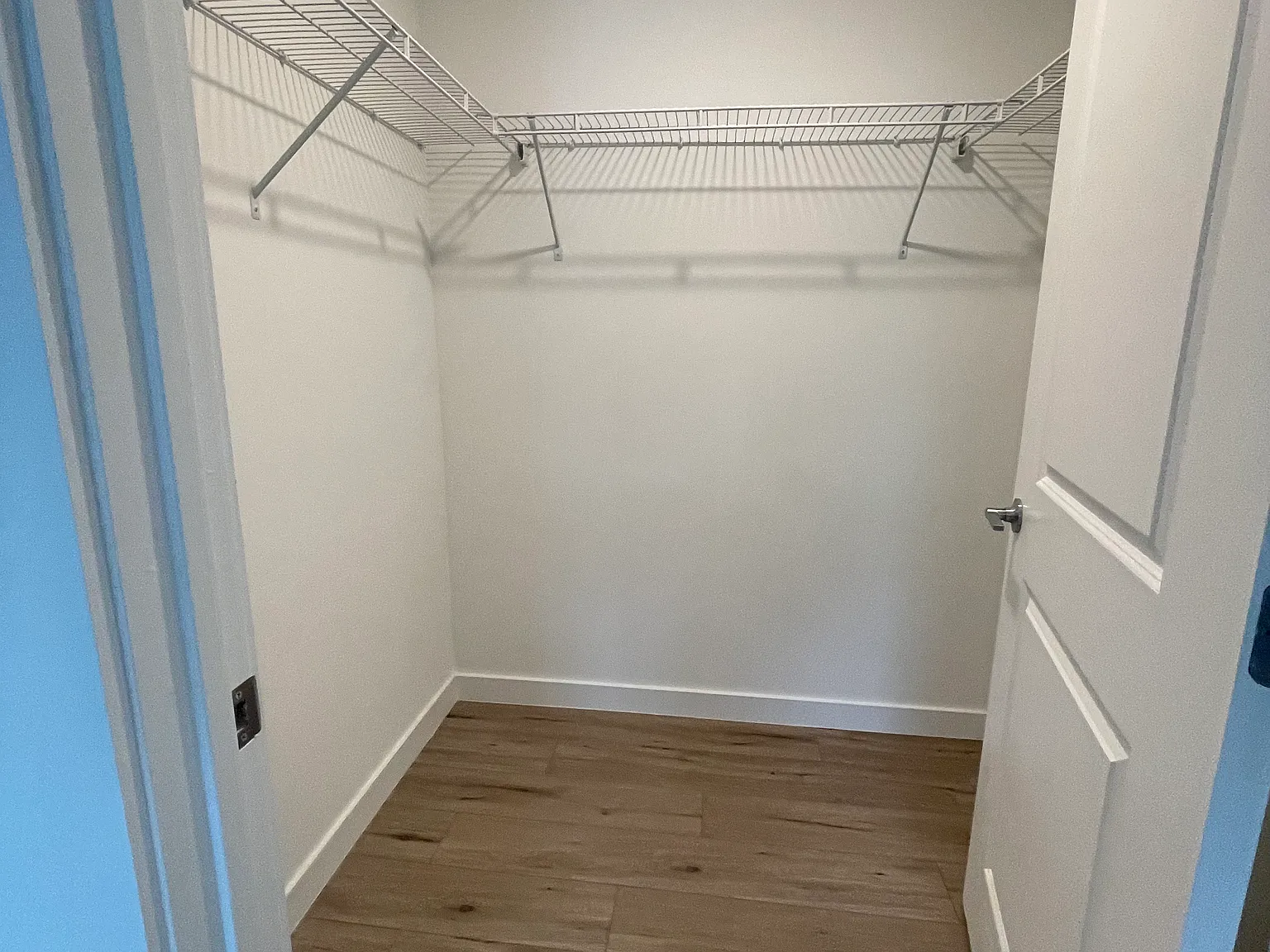 1 bed, 690 sqft, $2,060 — Photo 4