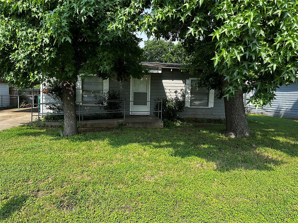 1st image of 1712 Redwood Dr