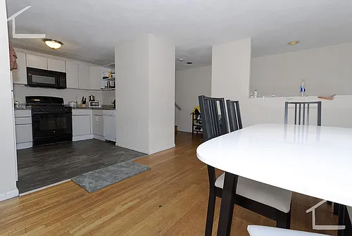 127 Glenville Ave #127 Photo 1