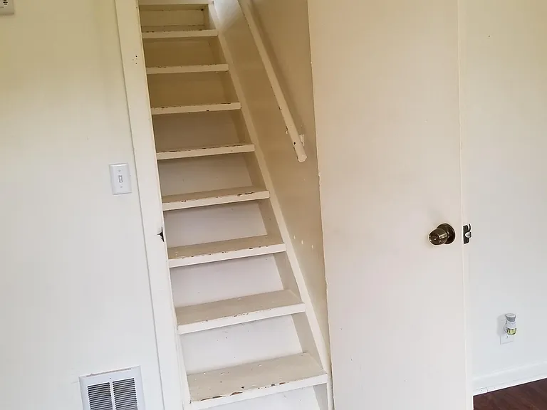 943 Archie Parrott Ln — Photo 13