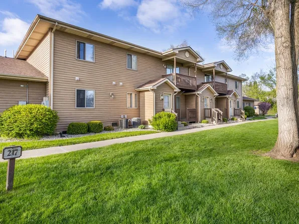 217 Franklin St #2G, Delavan, WI 53115