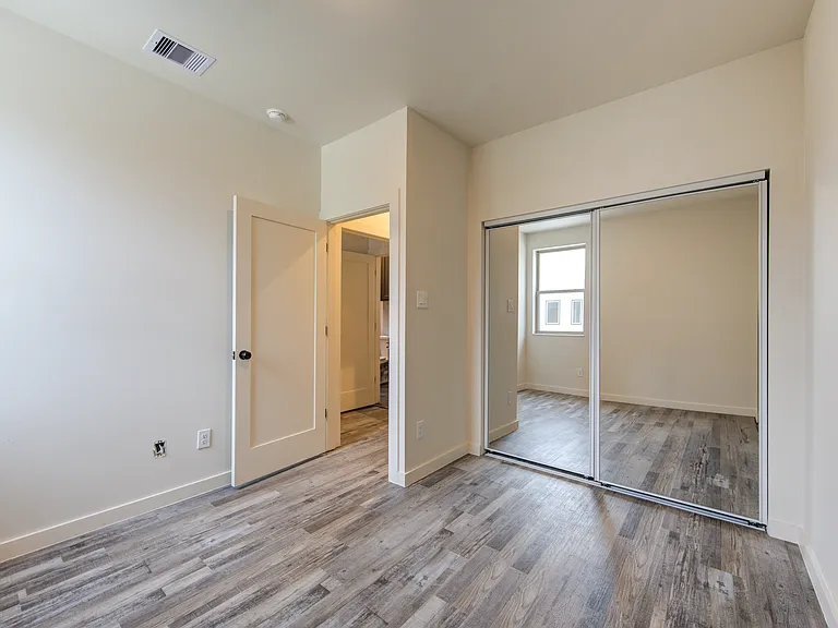 13107 Wild Orchid Ridge Ln — Photo 17