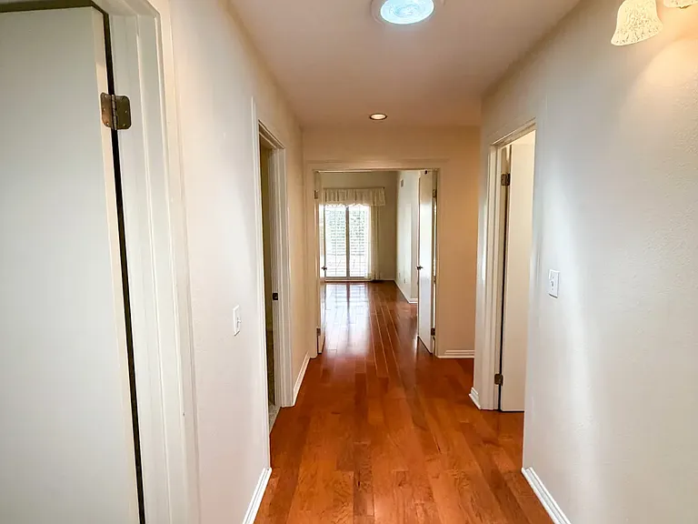 1732 Sea Pines Rd — Photo 10
